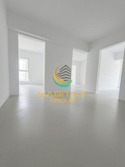 Apartament cu 3 camere semidecomandat în Central