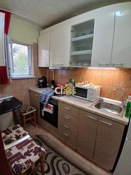 Garsonieră semidecomandată, mobilată în Mărăști