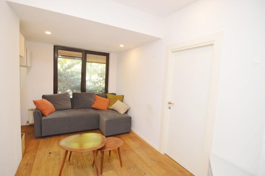Apartament cu 2 camere semidecomandat în Herăstrău