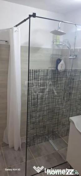 Apartament cu 3 camere decomandat în P-ța Muncii