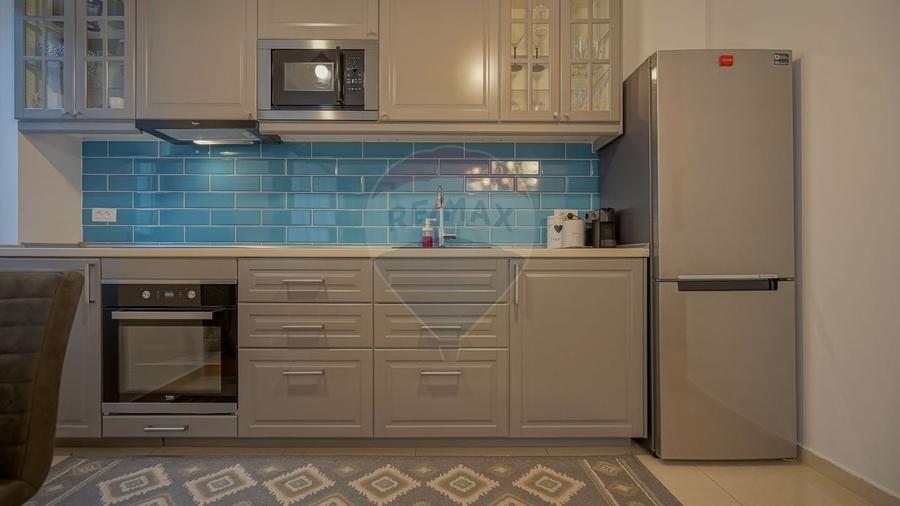 Apartament cu 2 camere semidecomandat, mobilat în Drumul Poienii