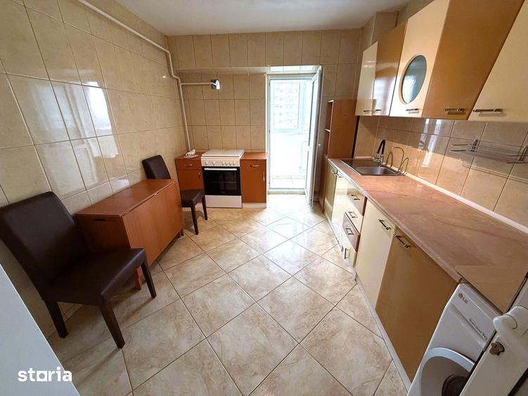 Apartament cu 3 camere decomandat în Cug
