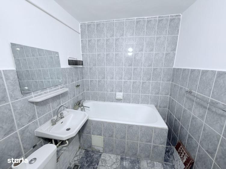 Apartament cu 4 camere în Ultracentral