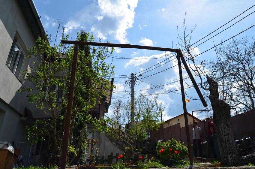 Casă individuală cu 5 camere cu Canalizare în Gruia