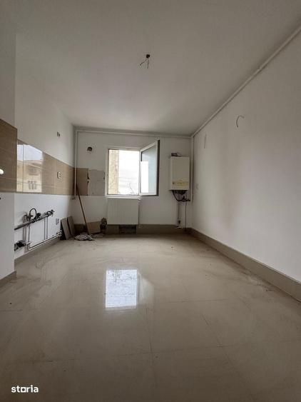 Apartament cu 4 camere în Central