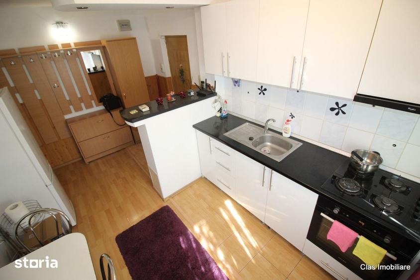 Apartament cu 2 camere semidecomandat în Central