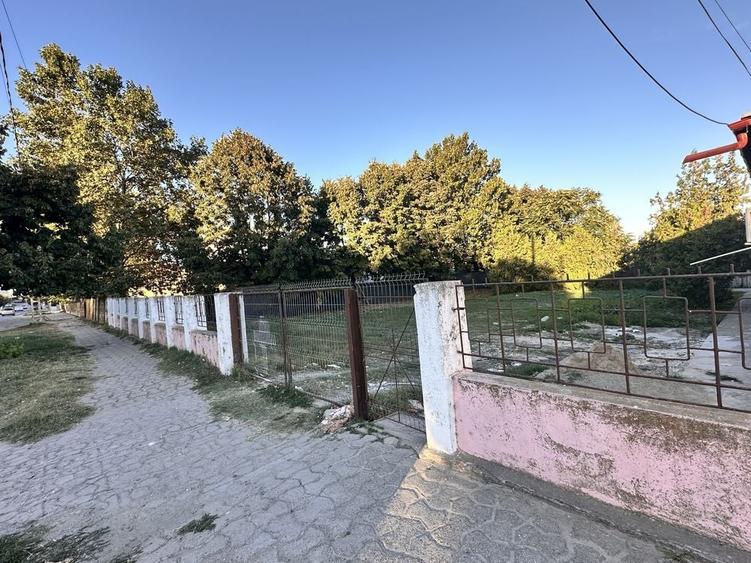 Spațiu comercial, în Central