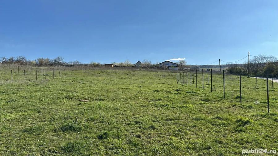 Teren de 680 mp, în Goruni