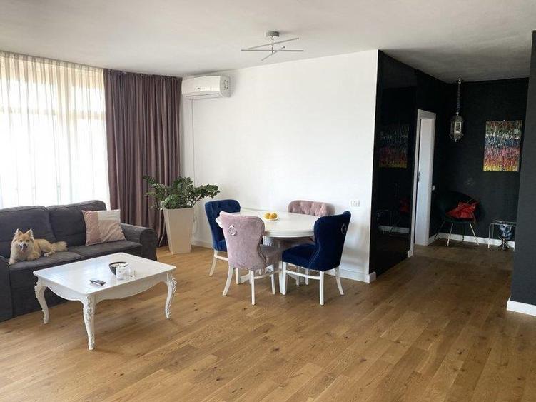 Apartament cu 3 camere circular, mobilat în Zorilor