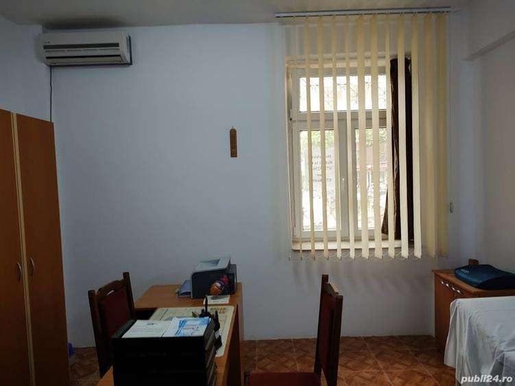 Spațiu comercial, de 15 mp, în Central