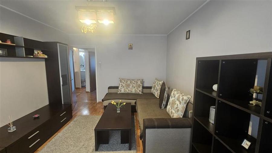Apartament cu 2 camere decomandat, mobilat în Rahova
