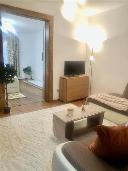 Casă individuală cu 2 camere cu Canalizare în Ultracentral
