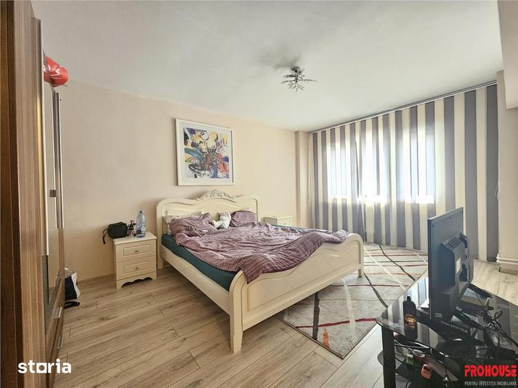 Apartament cu 2 camere decomandat în Cornișa
