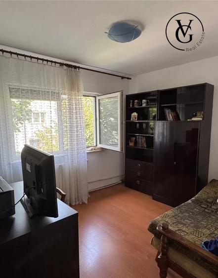 Apartament cu 4 camere decomandat, mobilat în Inel I