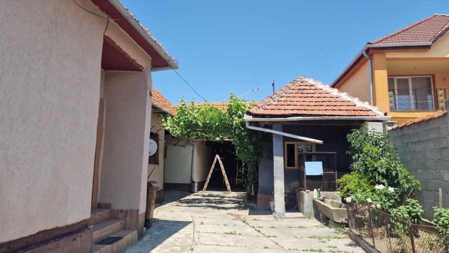 Casă cu 4 camere în Bocsig