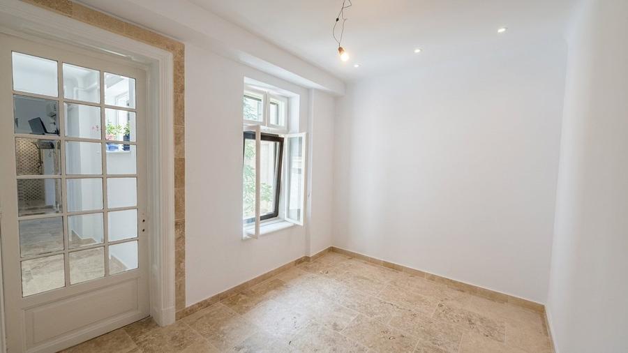 Apartament cu 4 camere în Dorobanți