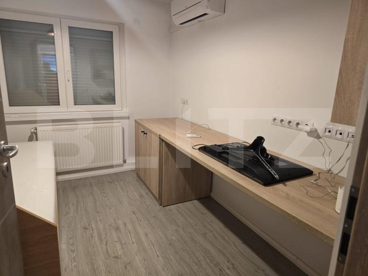 Apartament cu 3 camere decomandat, mobilat în Micro 16