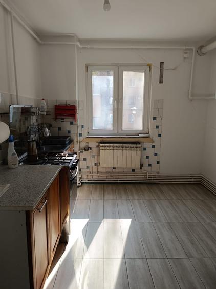 Apartament 3 camere, de vânzare, Gheorgheni, str. Rășinari, 67 mp, etj.1/4 - 8