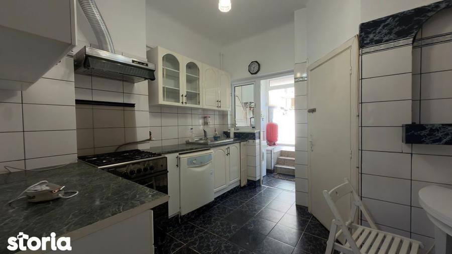 Casă cu 5 camere cu Teren 220 Mp în Ștefan cel Mare