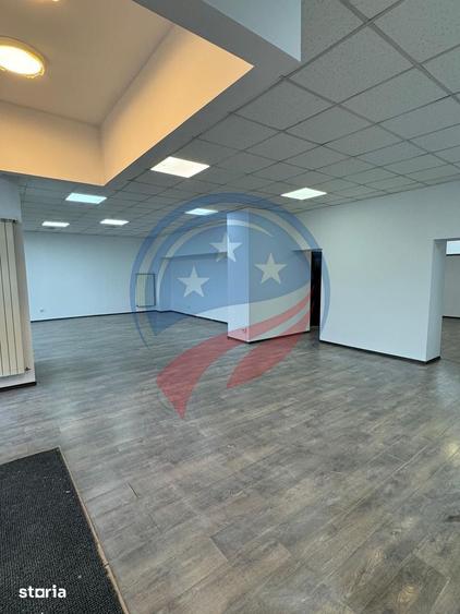 Spațiu comercial, de 122 mp, în Central