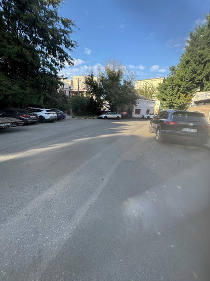 Casă cu 4 camere în Ultracentral