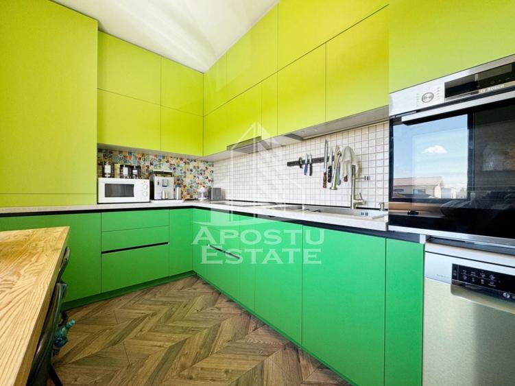 Apartament cu 2 camere semidecomandat, mobilat în Chișoda