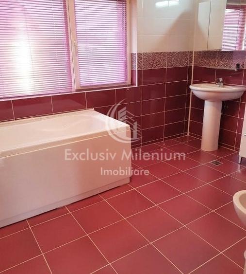 Casă individuală cu 5 camere cu Canalizare în Băneasa