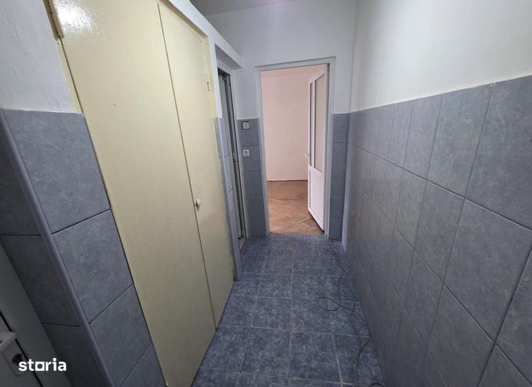 Apartament cu 3 camere în Alexandru cel Bun