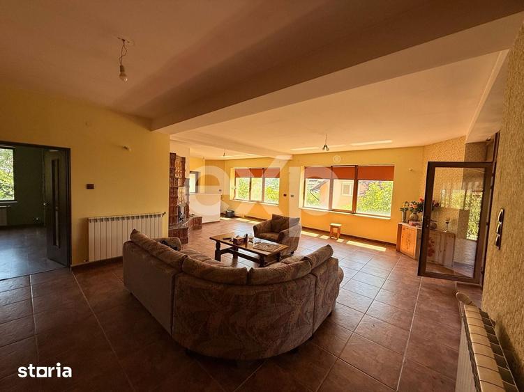 Casă cu 7 camere cu Teren 1008 Mp în Ștefănești