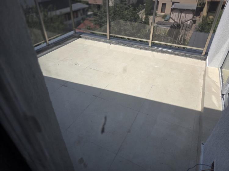 Casă cu 4 camere cu Canalizare în Theodor Pallady