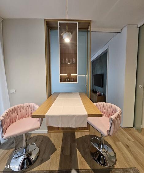 Apartament cu 2 camere decomandat în Central