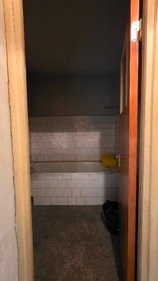 Apartament cu 2 camere decomandat în Titulescu