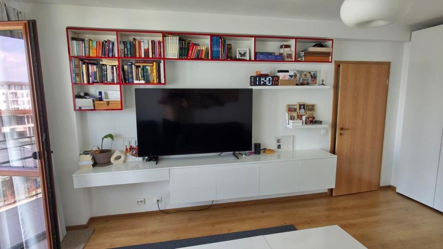Apartament cu 2 camere decomandat, mobilat în Tractorul