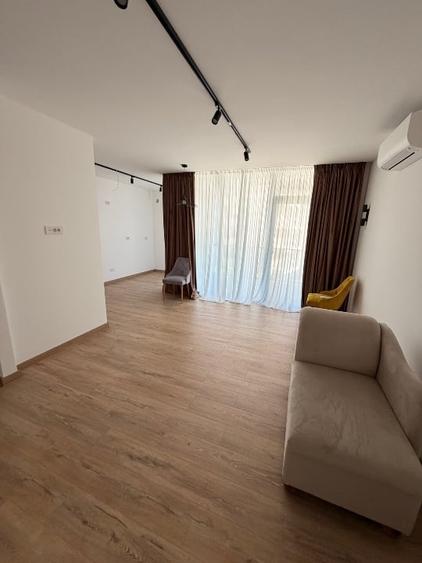 Apartament cu 2 camere decomandat în Circumvalațiunii