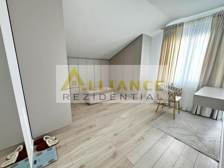 Casă individuală cu 5 camere cu Canalizare în Berceni