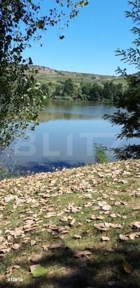 Teren de 2100 mp, în Sânmihaiu de Câmpie