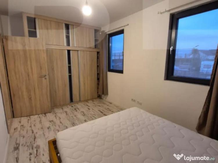 Casă cu 3 camere cu Teren 200 Mp în Sântuhalm