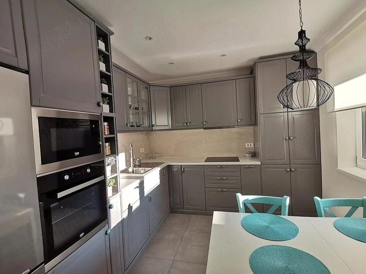 Apartament cu 3 camere decomandat în Braytim