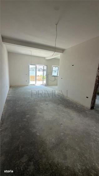 Casă cu 3 camere în Moșnița Nouă