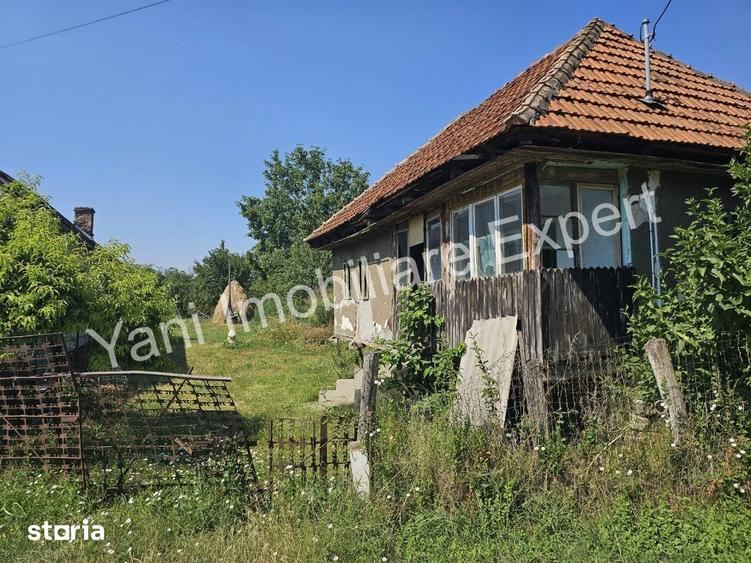 Teren de 860 mp, în Albești