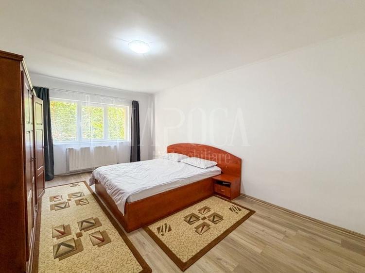 Apartament cu 3 camere semidecomandat în Mărăști