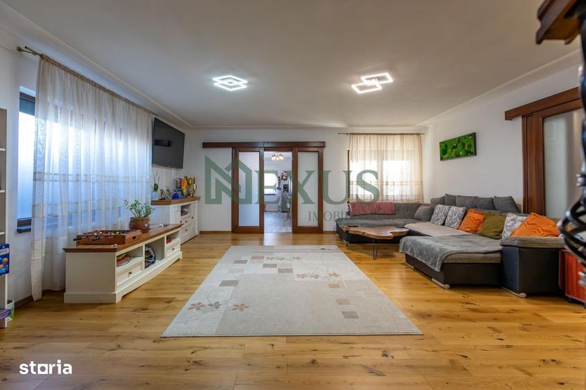 Casă cu 4 camere în Central
