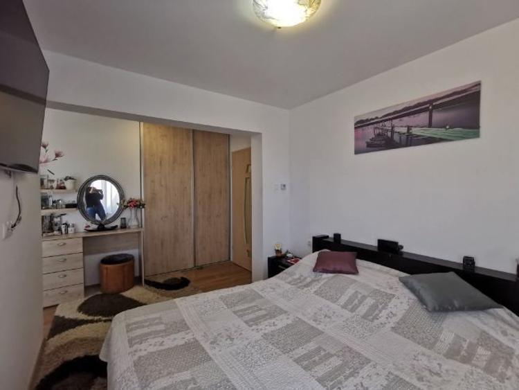 Casă individuală cu 4 camere cu Teren 390 Mp în Sântandrei