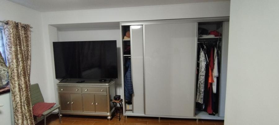 Apartament cu 3 camere semidecomandat în Adunații-Copăceni