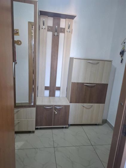 Apartament cu 2 camere semidecomandat în Exterior Vest