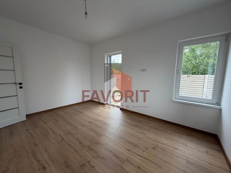 Duplex cu 3 camere cu Canalizare în Ianova