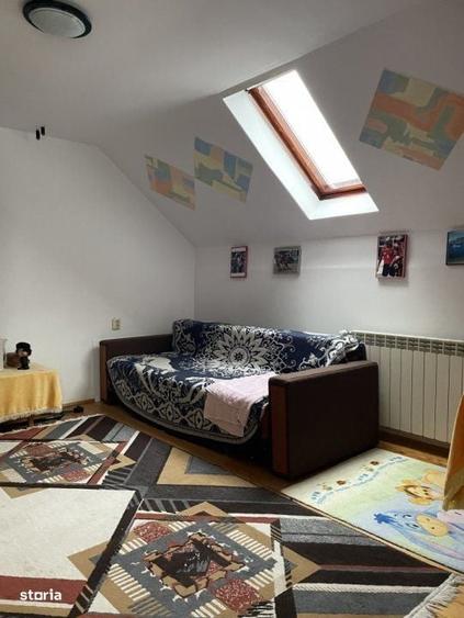 Casă cu 2 camere în Central