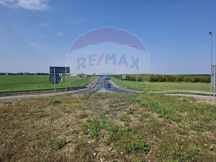 Teren Construcții intravilan de 1350 mp, în Brănești