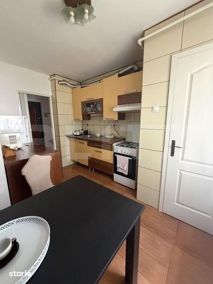 Apartament cu 3 camere decomandat în Rogerius