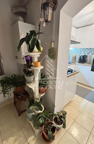 Apartament cu 3 camere decomandat în Soarelui